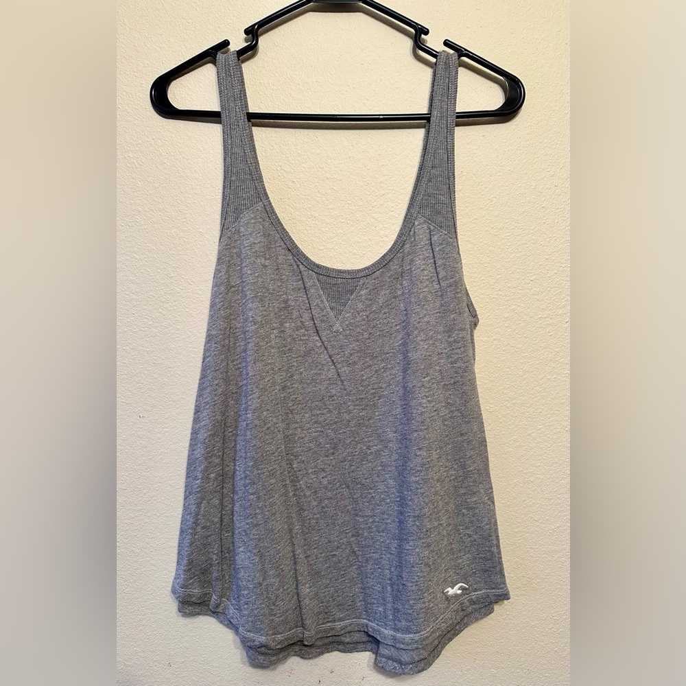 Women Hollister tank top